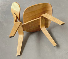 Load image into Gallery viewer, Eames LCW Chair (Replica)
